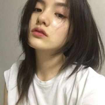 上海千花论坛：千花，绵延无尽的花海乐园